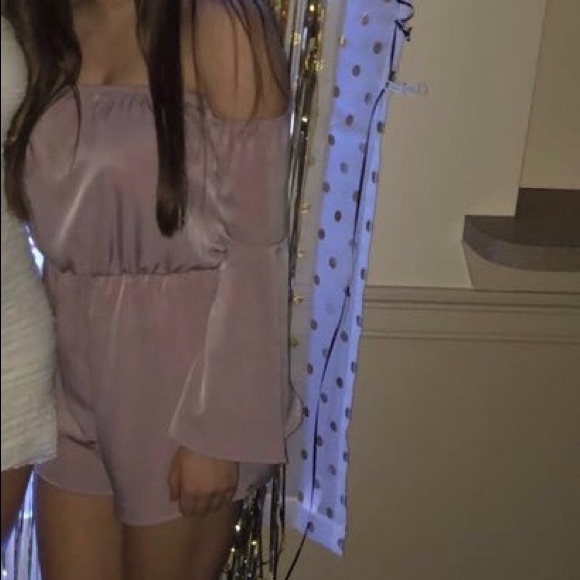 mauve long sleeve off the shoulder romper - Picture 3 of 3